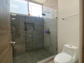 Casa en Venta en La Vista Oriente Aguascalientes (LUCY)