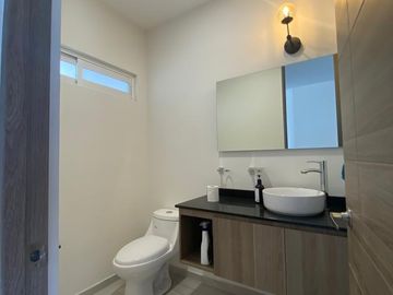 Casa en Venta en La Vista Oriente Aguascalientes (LUCY)
