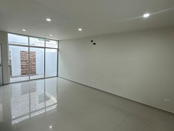 Casa en Venta en Real del Valle, Coto 10