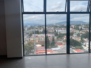 PENTHOUSE EN VENTA EN JARDINES DE LA PATRIA