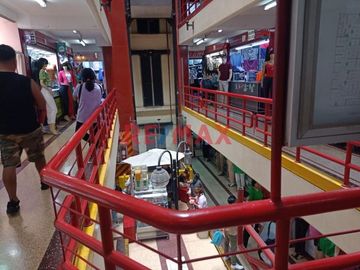 Venta De Local Comercial 4To Piso “Galeria El Rey” – La Victoria