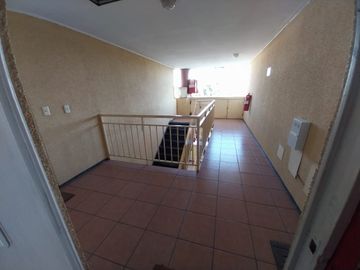 DPTO EN VENTA 3D+ 2B + 1 ESTAC. (SUB ARRENDADO) AV PAJARITOS P12, ISABEL RIQUELME SUR.