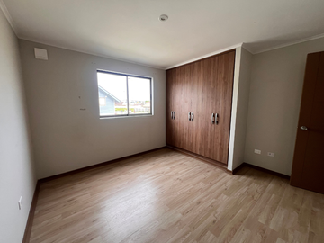Venta de Casa de 140m2 en Parque San Valentín, Talca