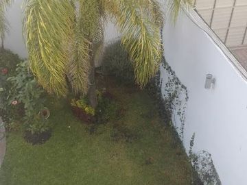Venta casa para oficinas o habitacional, Santa Cruz Buenavista. Zavaleta