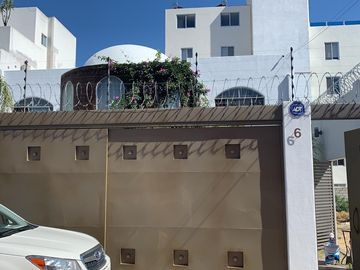Venta casa para oficinas o habitacional, Santa Cruz Buenavista. Zavaleta