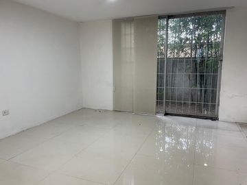 Venta casa para oficinas o habitacional, Santa Cruz Buenavista. Zavaleta
