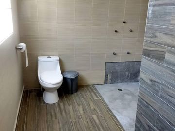 Venta casa para oficinas o habitacional, Santa Cruz Buenavista. Zavaleta