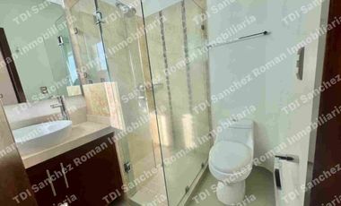 En Venta Casa 3Recamaras con baño cada una en Condominio “La Rioja Residencial”  av Lopez Mateos 7000 en el Sur
