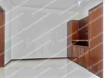 En Venta Casa 3Recamaras con baño cada una en Condominio “La Rioja Residencial”  av Lopez Mateos 7000 en el Sur