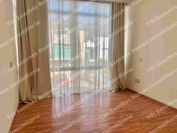 En Venta Casa 3Recamaras con baño cada una en Condominio “La Rioja Residencial”  av Lopez Mateos 7000 en el Sur