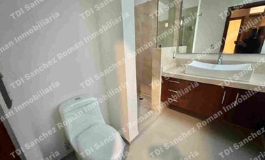 En Venta Casa 3Recamaras con baño cada una en Condominio “La Rioja Residencial”  av Lopez Mateos 7000 en el Sur
