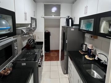 VENTA DE HERMOSO DEPARTAMENTO EN ZONA CENTRICA – LINCE
