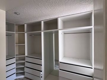 CASA EN VENTA EN ZONA EXCLUSIVA Y RESIDENCIAL – SOL DE LA MOLINA