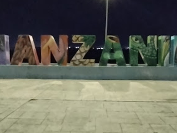 VENTA HERMOSA CASA EN MANZANILLO COLIMA