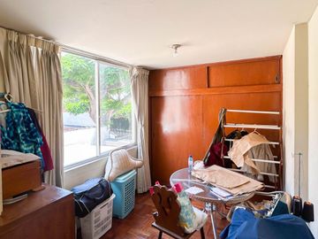 VENTA DE CASA EN ESQUINA DE 429.54M2 EN SAN BORJA