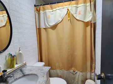 CASA EN VENTA DE 2 DORM. EN ISLA DE MAIPO