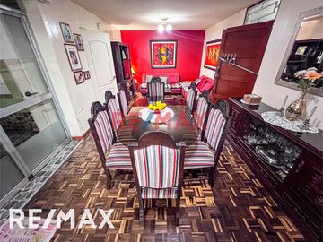 Casa En Venta Frente A Parque En La Mejor Zona De San Miguel