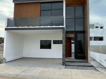 Casa en venta coto platino norte con recamara en planta baja
