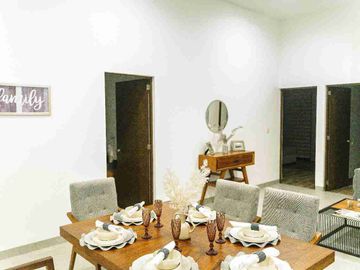 VENDO CASA UNA PLANTA CON SUPER BONO DE $100,000 ZONA NORTE LEON LOMA ALTA