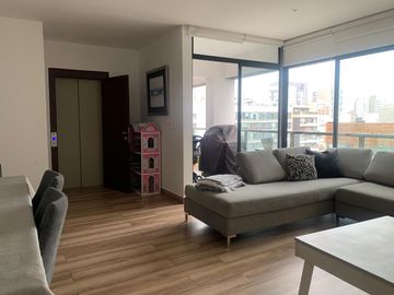 VENTA DEPARTAMENTO CON COCHERA  MIRAFLORES