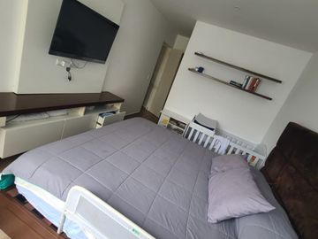 VENTA DEPARTAMENTO CON COCHERA  MIRAFLORES
