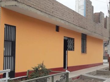 VENDO CASA EN ESQUINA FRENTE A PARQUE