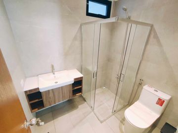 FOR SALE RENOVATED STYLISH DESIGN MODERN BUNGALOW HOUSE IN BF RESORT