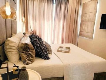 HOUSE FOR SALE NEAR MARCOS HIGHWAY CAINTA RIZAL - ARIA AT SERRA MONTE MANSIONS