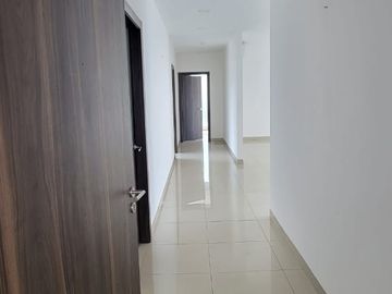En venta lujoso departamento en Urbanización Dubai Isla Mocoli