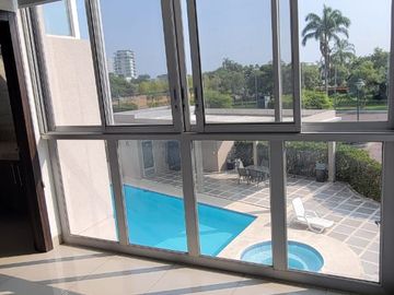En venta lujoso departamento en Urbanización Dubai Isla Mocoli