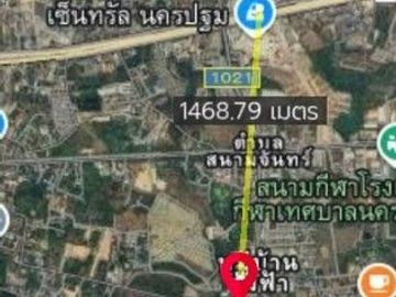 Luxury House with Land for Sale, Near Central Nakhon Pathom Fully furnished with built-in furniture.   ZT494