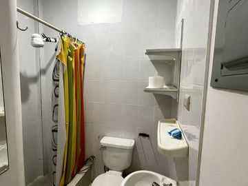 Ballenita, amplia casa compuesta de 2 departamentos y 2 suites, ideal para negocio de hostal o airbnb