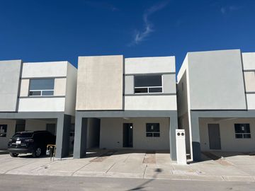 Venta Casa Calle María Lavalle atrás de las anitas NUEVA