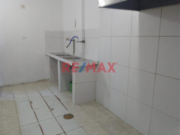 ALQUILO LOCAL CZ 90M2. AV. LOS HEROES , SAN JUAN DE MIRAFLORES