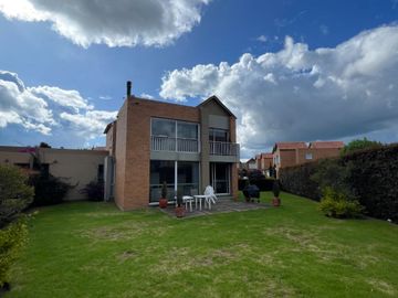 Casa en venta Conjunto Cedro, Fontanar