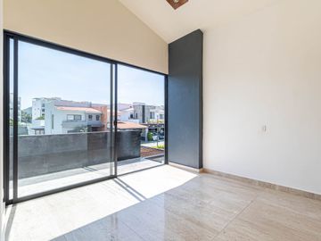CASA EN VENTA EN FRACCIONAMIENTO PARAISO COUNTRY CLUB EMILIANO ZAPATA