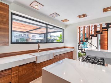 CASA EN VENTA EN FRACCIONAMIENTO PARAISO COUNTRY CLUB EMILIANO ZAPATA