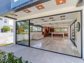 CASA EN VENTA EN FRACCIONAMIENTO PARAISO COUNTRY CLUB EMILIANO ZAPATA