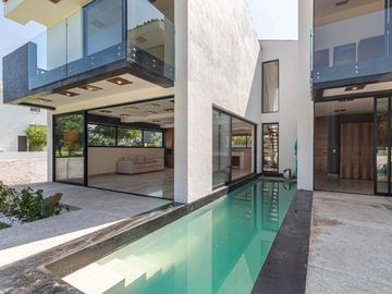CASA EN VENTA EN PARAISO COUNTRY CLUB A 5 MINUTOS DE BURGOS