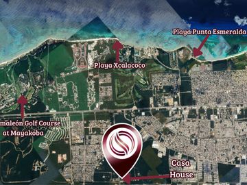 Casa con alberca privada, en venta, Avenida Universidades, Playa del Carmen