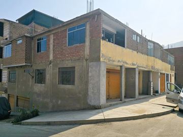 ¡OPORTUNIDAD IMPERDIBLE! LOCAL EN VENTA EN EL PORTILLO, CARAPONGO