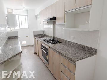 VENDO DEPARTAMENTO COMO DE ESTRENO EN MAGDALENA DEL MAR, 80m2.