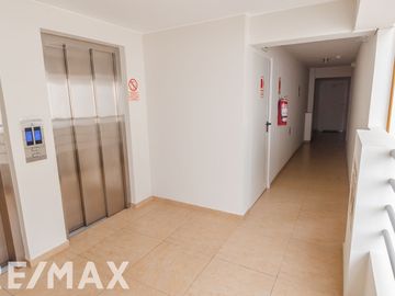 VENDO DEPARTAMENTO COMO DE ESTRENO EN MAGDALENA DEL MAR, 80m2.
