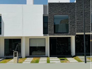 LA RESERVA RESIDENCIAL CASA EN VENTA AL SUR DE PACHUCA  SALIDA A MEXICO