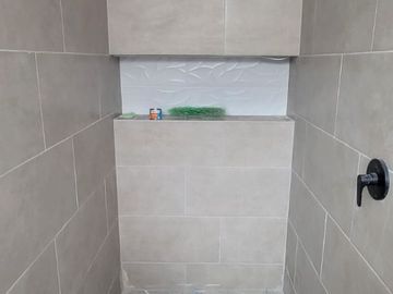 En venta lujosa y moderna casa de estreno en Ciudad Celeste, via a Samborondon