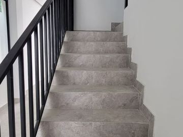 En venta lujosa y moderna casa de estreno en Ciudad Celeste, via a Samborondon