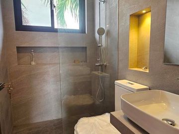 BRAND NEW MODERN ELEGANT SINGLE DETACHED HOUSE AND LOT IN BF HOMES PARANAQUE CITY
