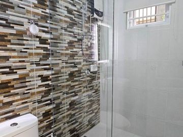 Well-Maintained Elegant House and Lot for Sale in Parañaque City