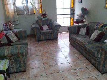 VENTA CASA DE 3 PISOS Y AZOTEA A UNAS CUADRAS DE WIESSE