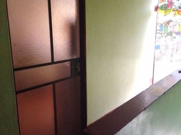 VENTA CASA DE 3 PISOS Y AZOTEA A UNAS CUADRAS DE WIESSE